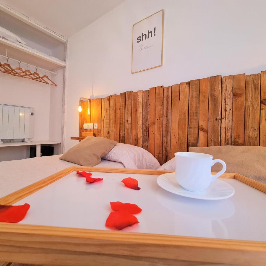 Tabbu Ibiza Apartments Playa d'en Bossa Exterior photo