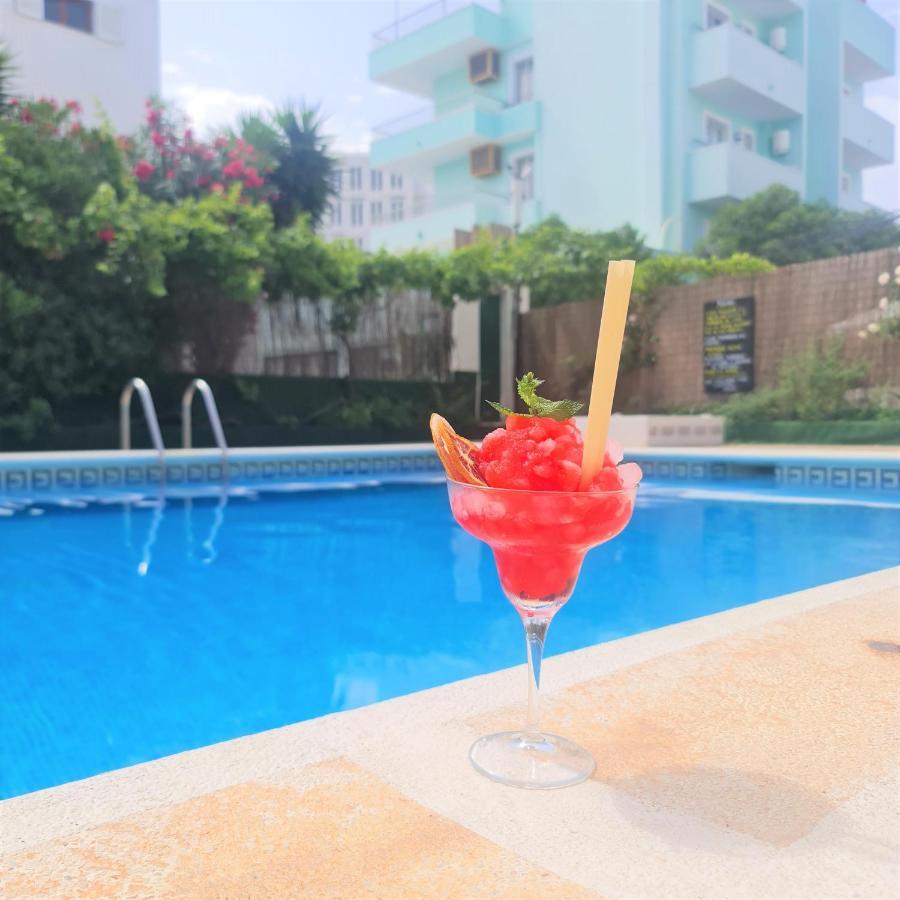 Tabbu Ibiza Apartments Playa d'en Bossa Exterior photo